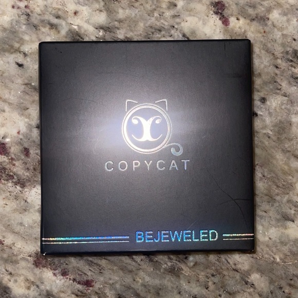 Copy Cat eyeshadow palette 3 for $25 or $7 each! - Picture 2 of 7